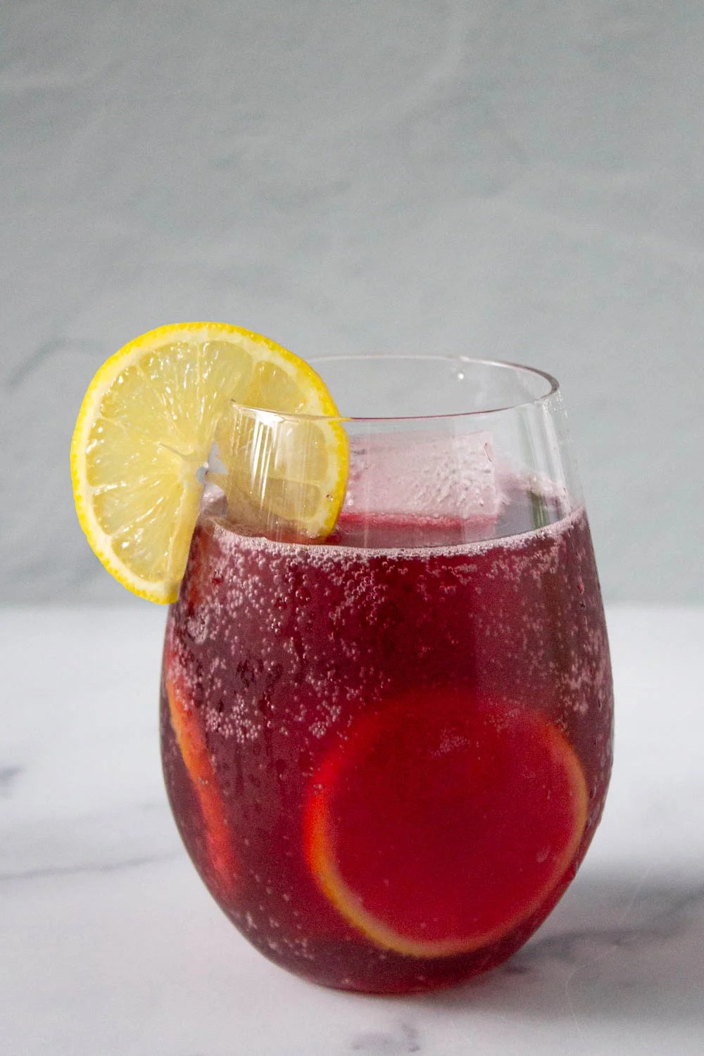 ¿HAY ALGUIEN AHÍ? Tinto de verano, por Ferran&nbsp;Destemple