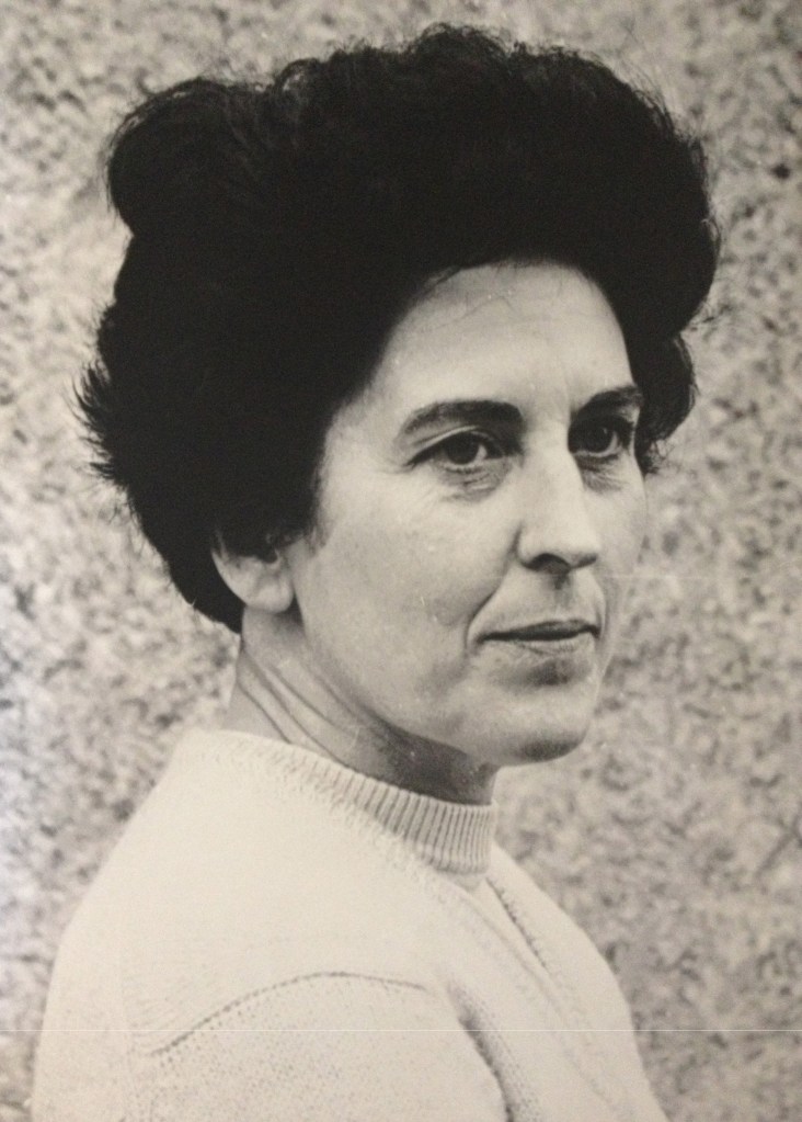 CRÍTICA LITERÀRIA: «Cap de nosaltres tornarà» i «Un coneixement inútil» de Charlotte Delbo, per Anna&nbsp;Rossell