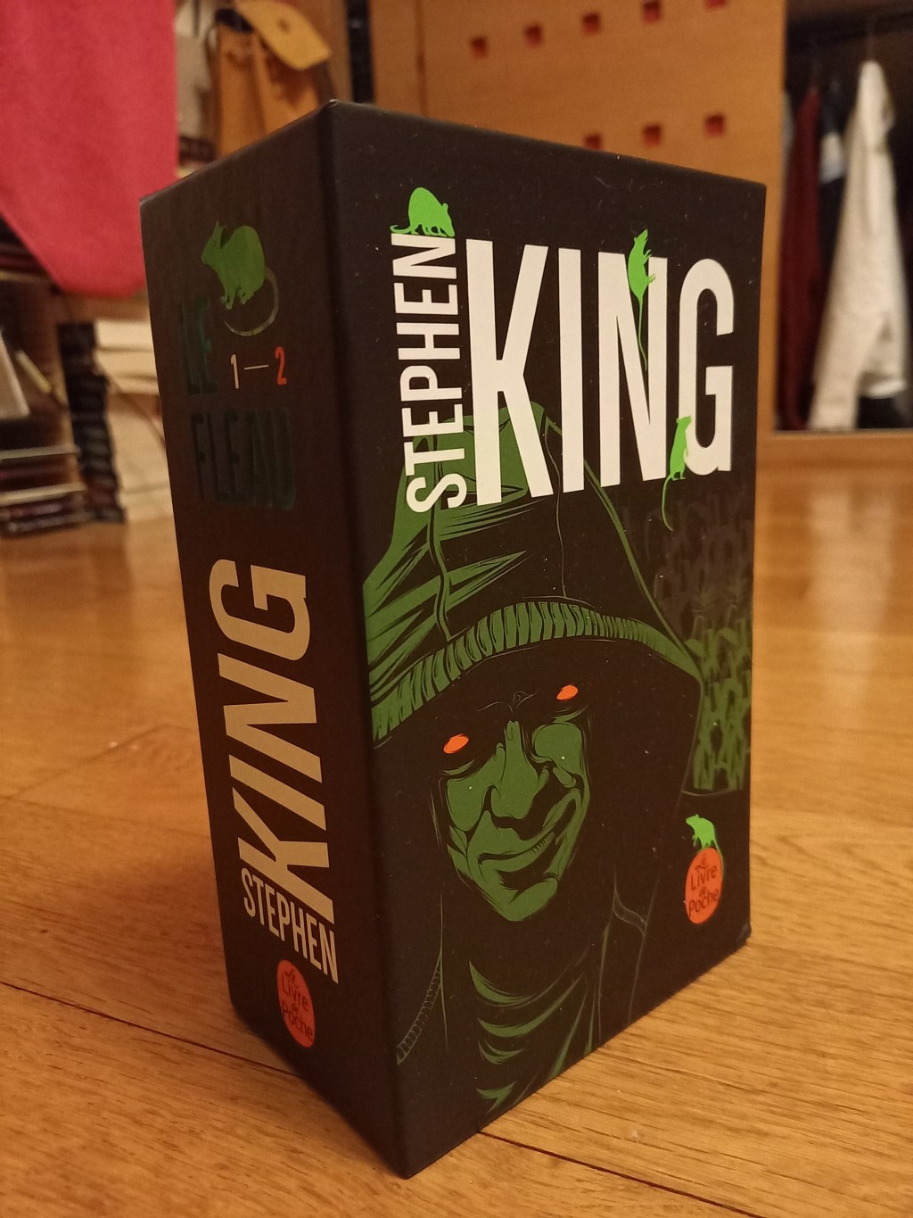 Pensamiento crítico con Radiografía de la Conspiranoia. Ideas del fundamentalismo cristiano estadounidense en el cine de terror III. La influencia de Stephen King en el cine de terror  y el cristianismo inherente en su obra, por Cesc&nbsp;Fortuny